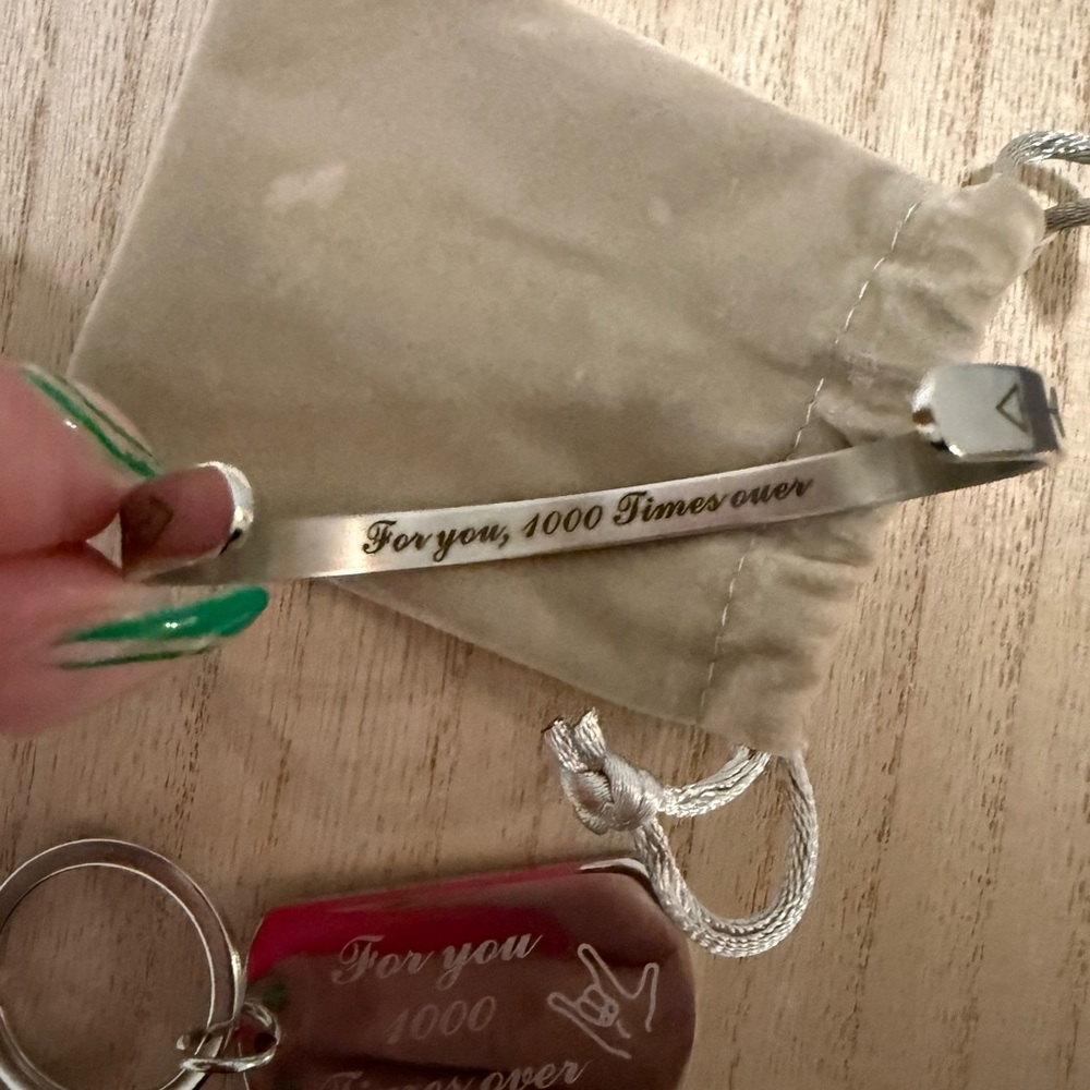 NWOT Silver Keychain and Bracelet Gift Set “For You 1000 Times Over”